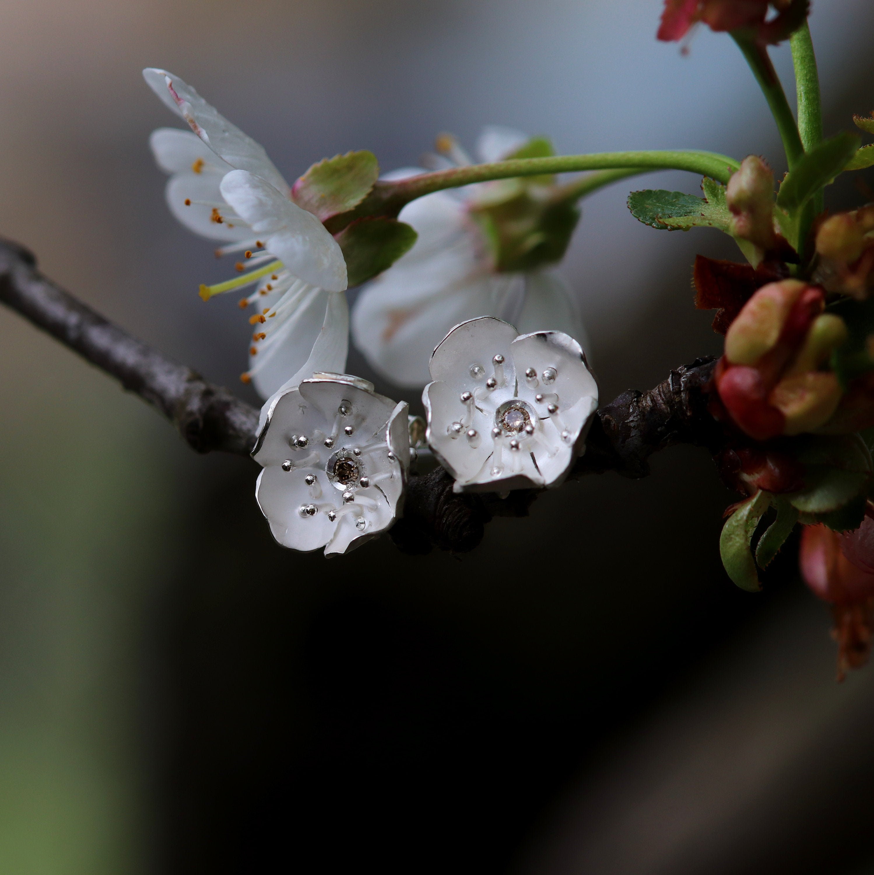 Earrings with brown diamonds in sterling silver - Cherry blossoms - floral lobe earrings - wedding earrings