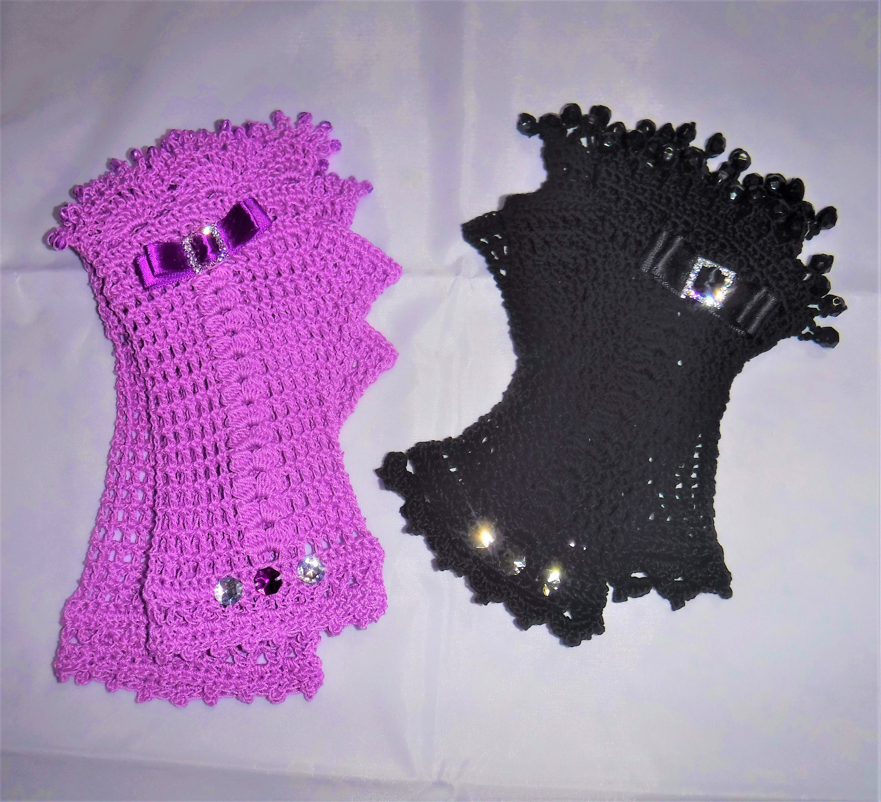 lavender lace gloves