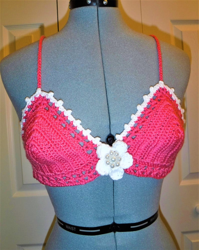 Handmade Crochet Crop Top...Halter Festival Wear..Summer Day Fashion...Yellow Crochet...Girls..Woman..Beach Party...