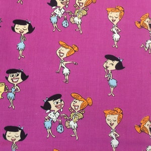 Half Yard The Flintstones Stone Age Family Wilma en Betty op paars door Camelot Kids klassieke tv stripfiguren katoenen stof