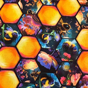 Tessuto di cotone floreale "Night Garden Bees" di Blank Quilting, Half Yard