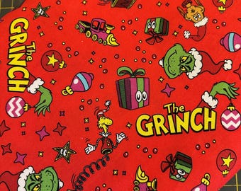 Half Yard - Jak Grinch ukradł święta Roberta Kaufmana Grinchmas prezentuje czerwoną książkę świąteczną dla dzieci z postacią Dr. Seussa, tkanina bawełniana