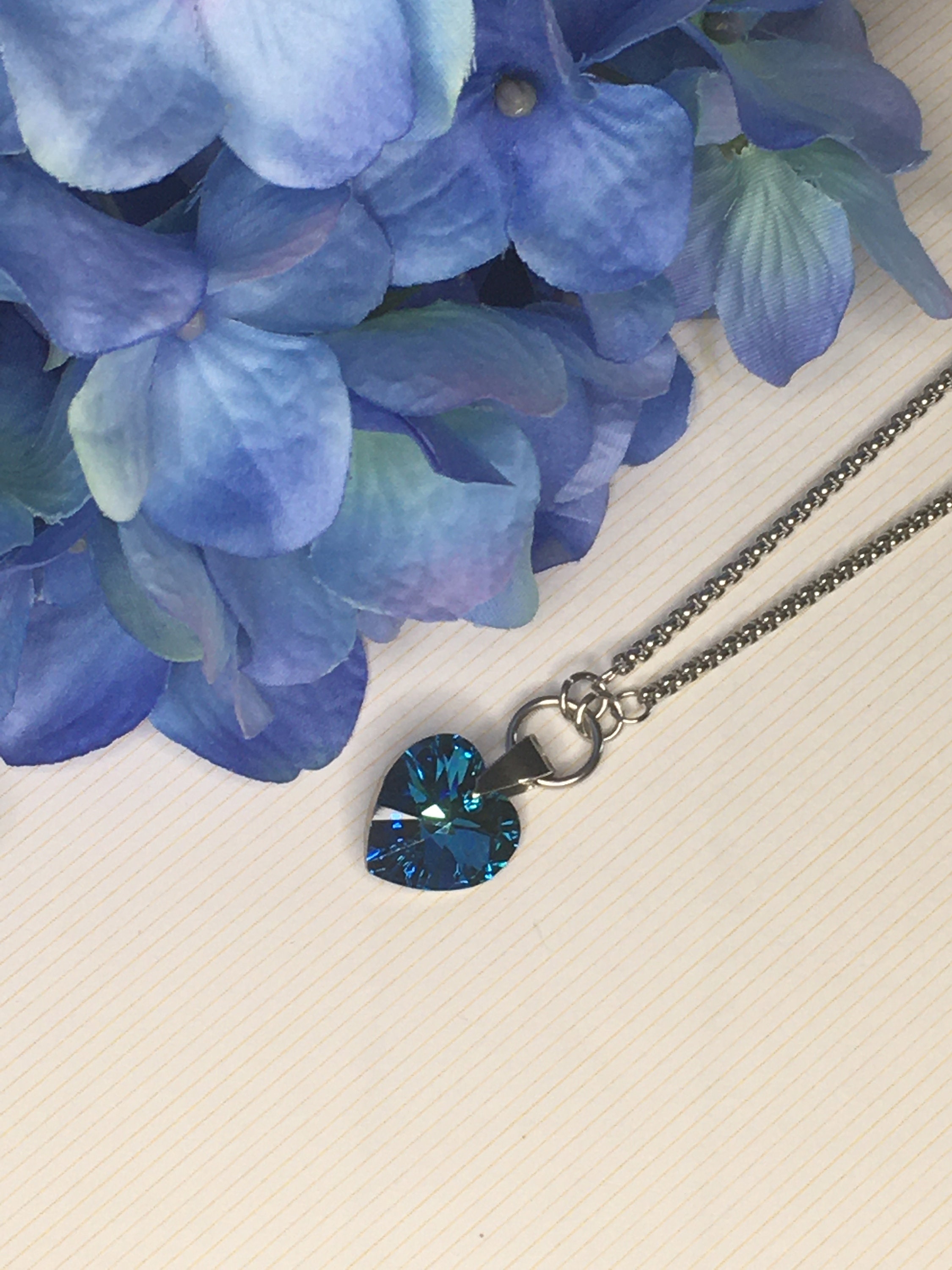 925 Sterling Silver Heart of the Ocean, Swarovski Crystal, Ocean Inspired  Gift, Necklace, Bermuda Blue Heart Pendant, Sis Gift, Gift for Mom - Etsy