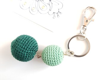 Keyring with two Cotton Balls, ball keychain, bag charm, clip on your purse, keys, gym bag or backpack, ball / Katarzyna Bodera, Sandycraft