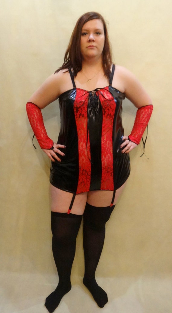 Vintage two straight women attempt sexing Black girls big bottom injection