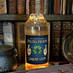 Large Felix Felicis colour changing Potion