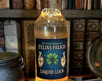 Large Felix Felicis colour changing Potion