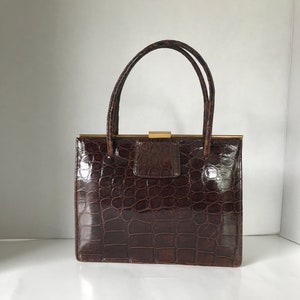 Finnigan's of Bond Street, Londres, elegante bolso Vintage Art Deco Kelly de los años 50 en piel de reptil de cuero marrón