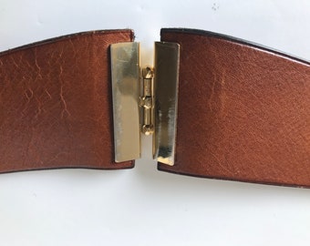Vintage Cuero Vaca Industria Argentina Dark Brown Leather Belt w/Gold Hardware Cuero Vaca | Accessories | Vintage Cuero Vaca Industria  main image 3