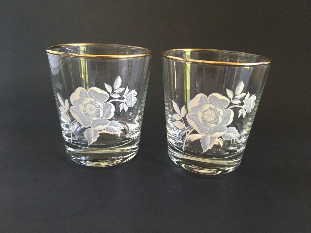 Set of 2 Libbey's Old Fashioned/low Ball Glasses Etched White Flowers