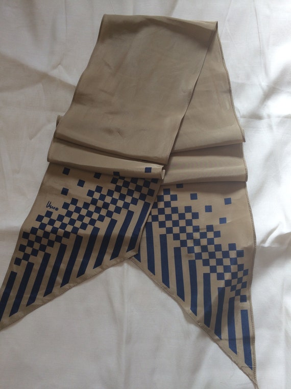 Vintage Vera Neumann Scarf with a Blue and Beige … - image 2