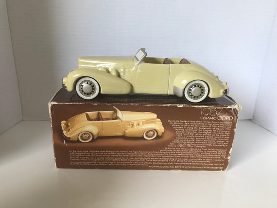 Rare Limited Edition 1937 Cord Modele 812 Phaeton Porcelain Car Replica Commande par Avon Circa 1980s Dans la boite dorigine Etsy France