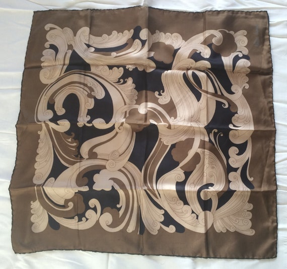 Vintage Patricia Dumont of Paris silk twill paisl… - image 1