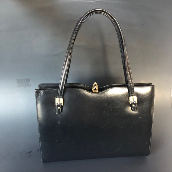 Elegant Vintage 1950s Art Deco Kelly Handbag in B… - image 9