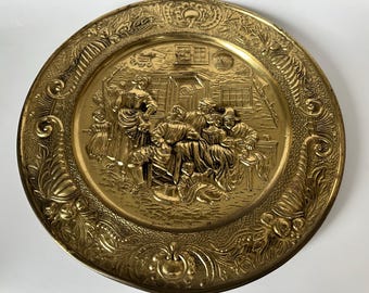 Vintage Made in England Brass Wall Plaque, Brass Tray, Hammered Brass Wall Plaque 1950s Possibly by Peerage Brass or Lombard