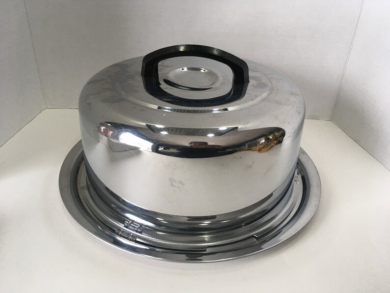 Chrome Cake CarrierPlatter with Lock System The Everedy Co