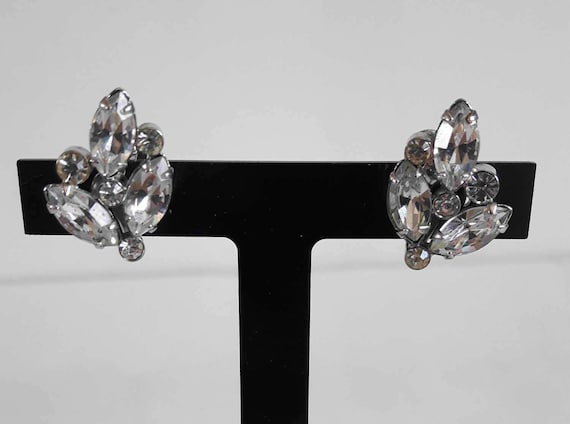 Silver Leaf Avon of Belleville Clear Rhinestone Screw Earrings
