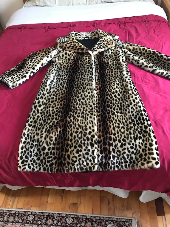 Leopard skin top faux fur coat