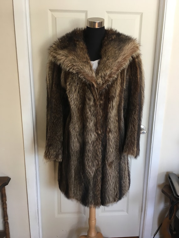 Vintage Raccoon Coat | Raccoon Fur Coat | Full Length… - Gem