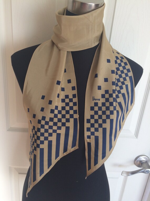 Vintage Vera Neumann Scarf with a Blue and Beige … - image 3