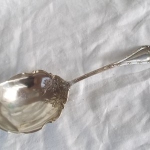 Durgin Sterling MADAME ROYAL Berry/Casserole Serving Spoon 98g