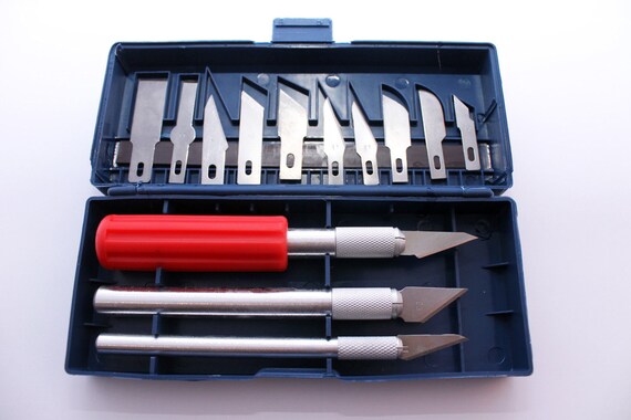 Hobby Knife Sets - 13 Interchangeable Blades, 3 Handles