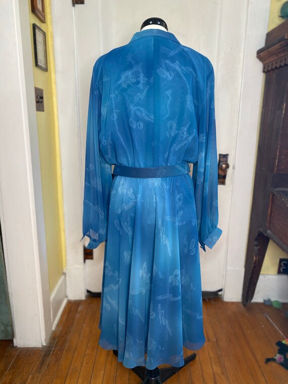 vintage beautiful shear blue floral print dress w… - image 5