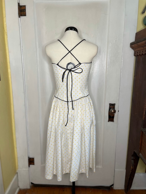 vintage polka dot dress, black trim detail - image 3