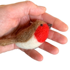 Robin and Reindeer needle felting kits image 3