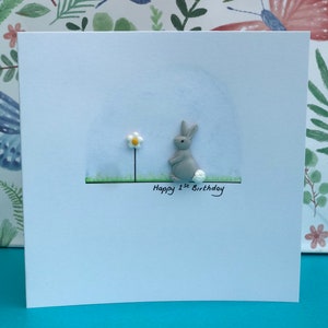 Tarjeta de primer cumpleaños - Estampada a mano - Tarjetas de conejito - Mensaje en blanco