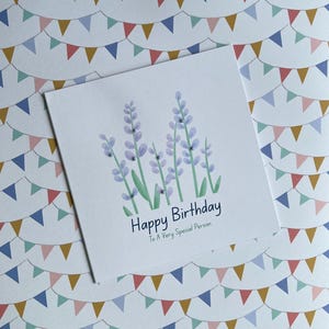 Cartão de Feliz Aniversário para Alguém Especial - Cartão Decorado à Mão - Cartão de Aniversário Lavanda