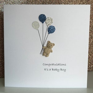 Carte de naissance, cartes de naissance, carte de bébé garçon, carte de bébé du Royaume-Uni, carte d'ours en peluche et carte de ballon.