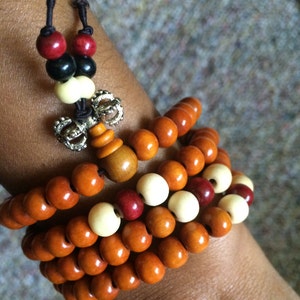 Buddhist Meditation prayer beads bracelet /necklace