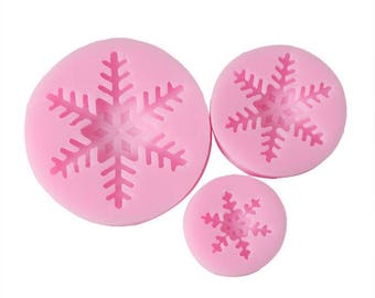 Snowflakes Molds, Flexible Pink Silicone, Set of 3 Molds for Polymer Clay, Food, Fondant, Chocolate, Resin, etc.