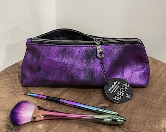 Vintage Purple Metallic leather makeup purse, bridesmaid gift, Soft, lined, cosmetic purse, size options, lining options, easy glide zip
