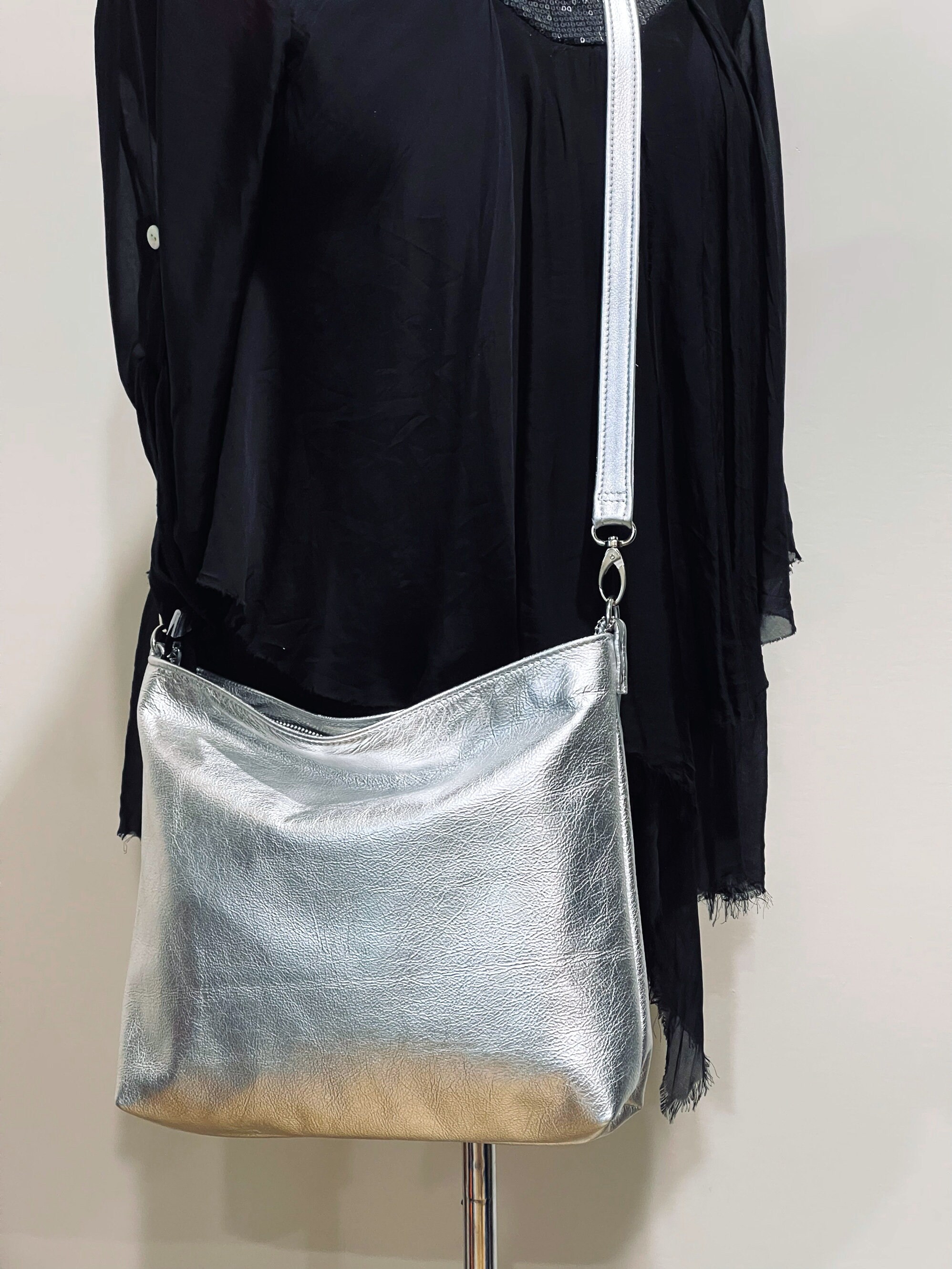 Wallet shoulder bag／silver Honore Leather Crossbody Wallet Bag Silver | ALLSAINTS US