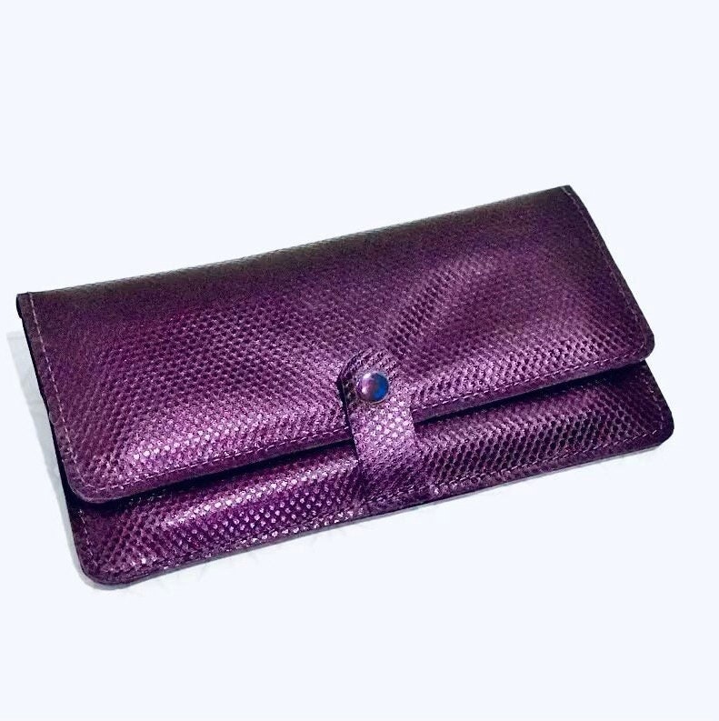 Louis Vuitton - Authenticated Zippy Wallet - Leather Purple Plain for Women, Good Condition