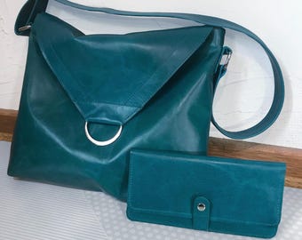Teal Leather Crossbody or Shoulder Bag, Handmade with Pockets and key fob, 1 IN STOCK