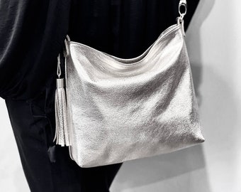 Metallic Silver crossbody bag, lining options, zipper pockets, premium soft metallic leather, removable adjustable strap, metallic silver