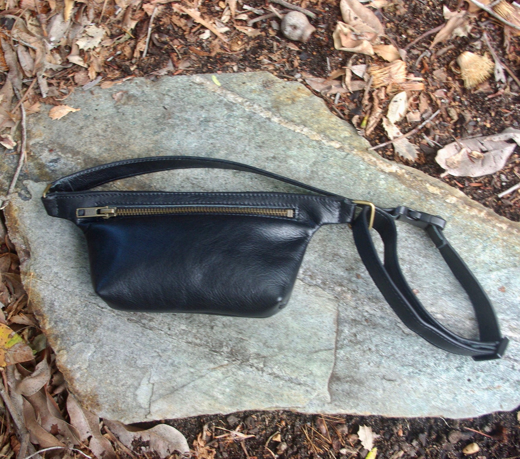 Black Leather Hip Bag Fanny Pack Leather Bum Bag 2 Sizes 