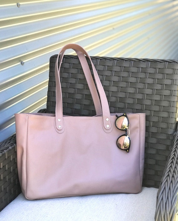 blush tote