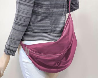 Bolso bandolera grande rosa, bolso de viaje cruzado hecho a mano con bolsillos con cremallera.