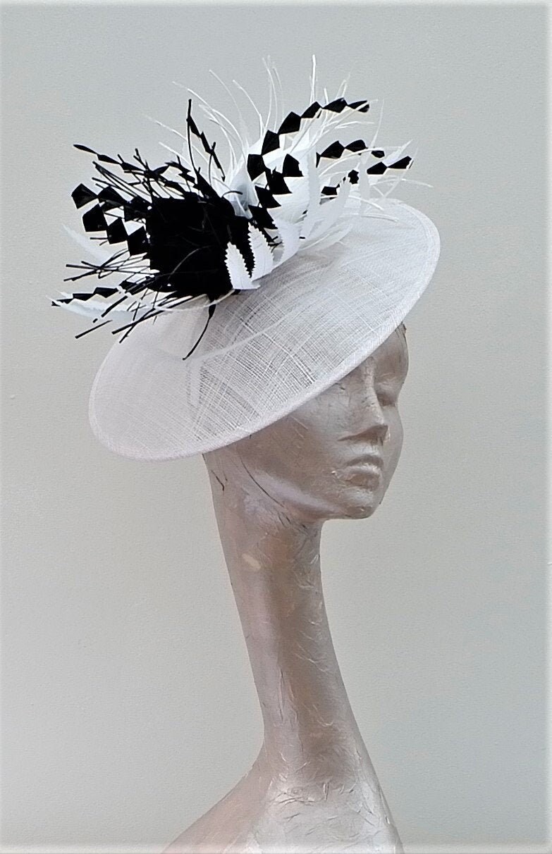 Coly - White \u0026 Black hatinator