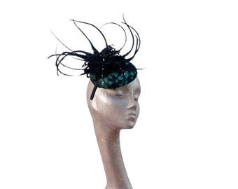 Kira - Navy & Emerald green Button base Cocktail Hat