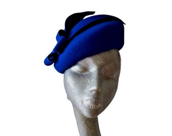 Raphael - Royal Blue Felt Beret