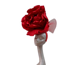 Lizzy - Giant 50 cm  Red Silk Rose Fascinator