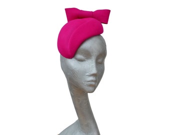 Astra - Hot Pink Felt Percher