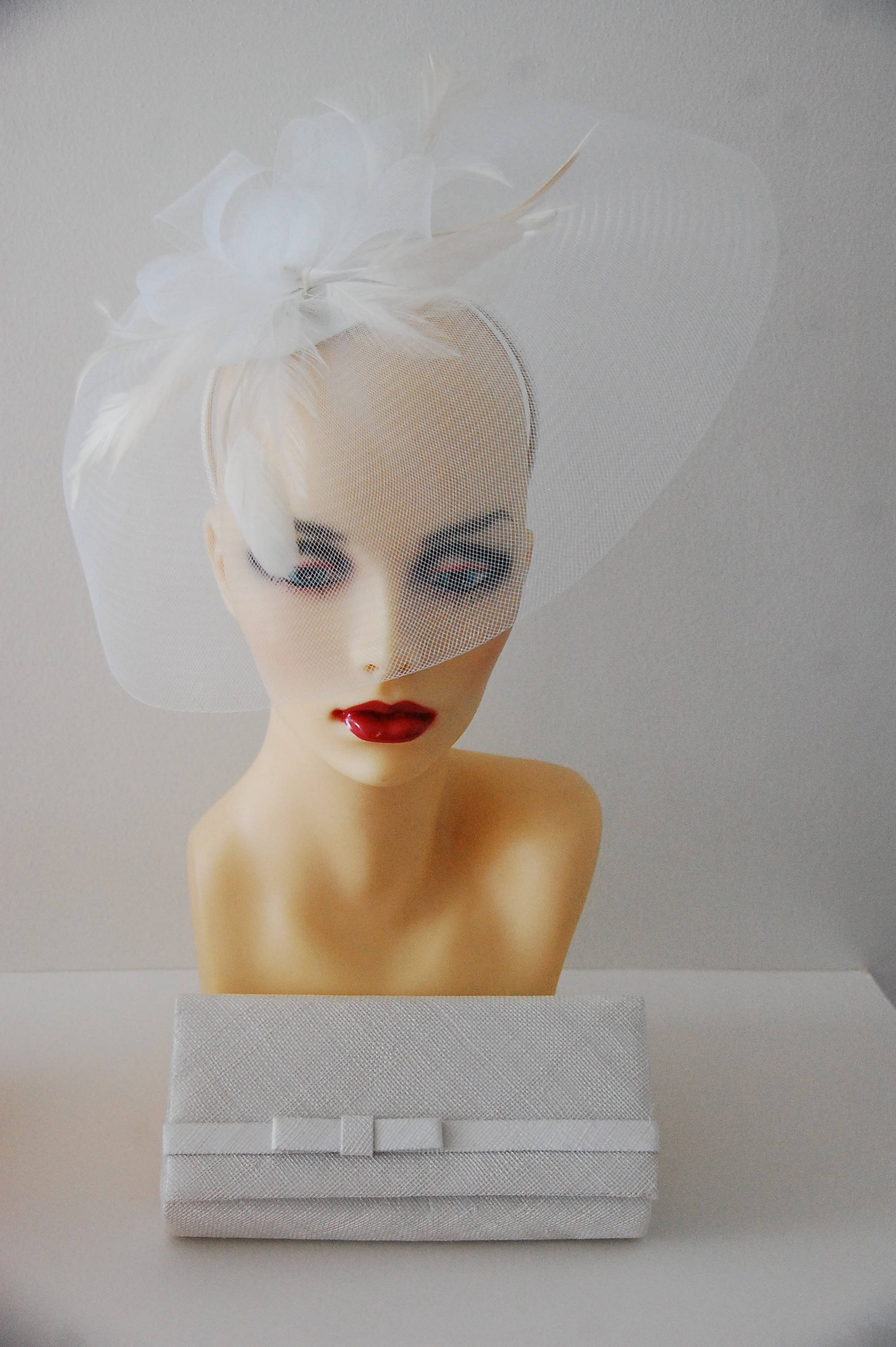 White Crin veiled fascinator & Matching bag by Hats2go