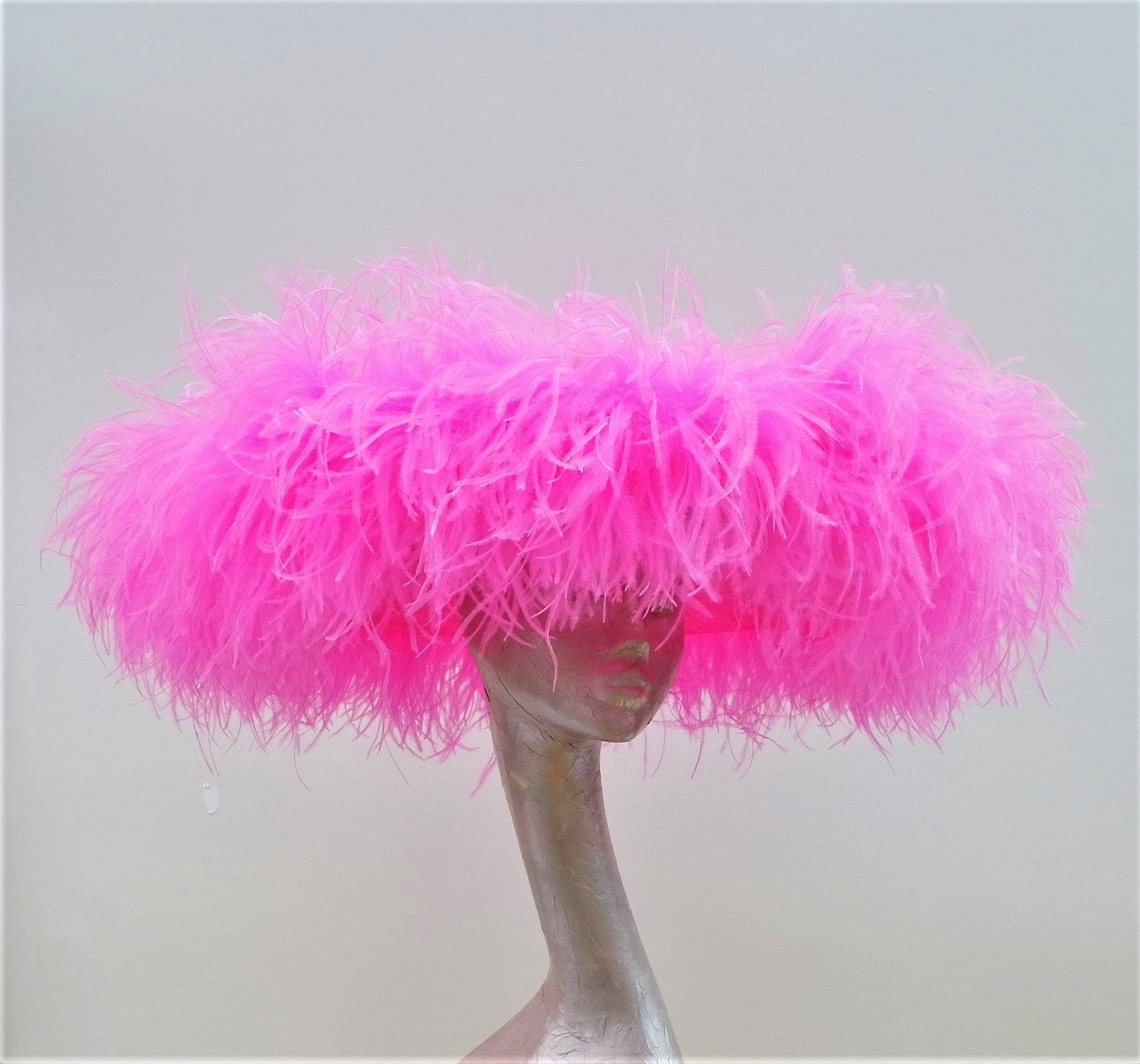 Emma - Extra large Hat with Ostrich 