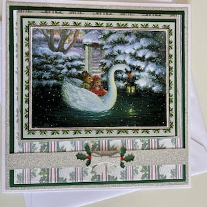 Jolie carte d'hiver saisonnière Holly Pond Hill étreignant les souris
